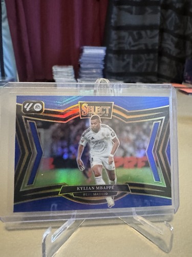 Kylian Mbappe 2024 Panini Select Blue Prizm
