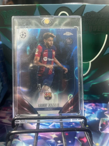 Lamine Yamal 2024 Topps Chrome Blue Lava
