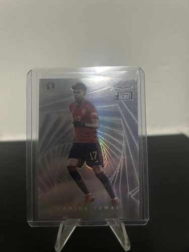 Lamine Yamal 2024 Topps Chrome Euro 2024