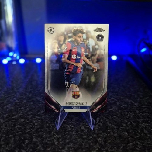 Lamine Yamal 2024 Topps Chrome Foil