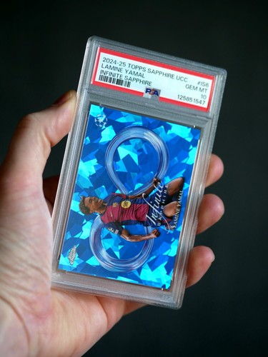 Lamine Yamal 2024 Topps Chrome Sapphire
