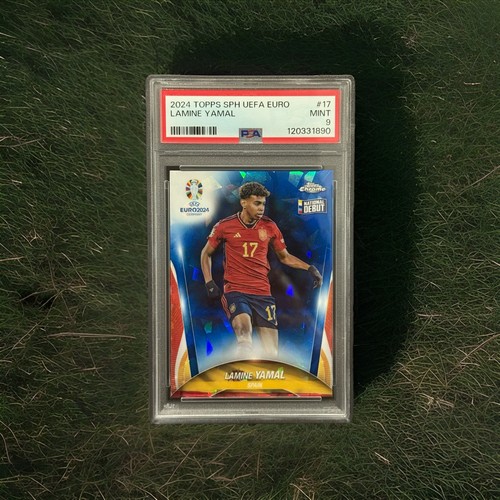 Lamine Yamal 2024 Panini Chrome Sapphire
