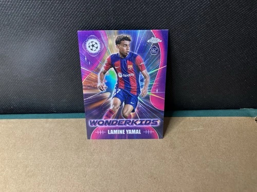 Lamine Yamal 2023 Topps Chrome UEFA