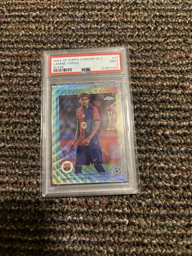 Lamine Yamal 2024 Topps Chrome UEFA Champions League Wave Refractor