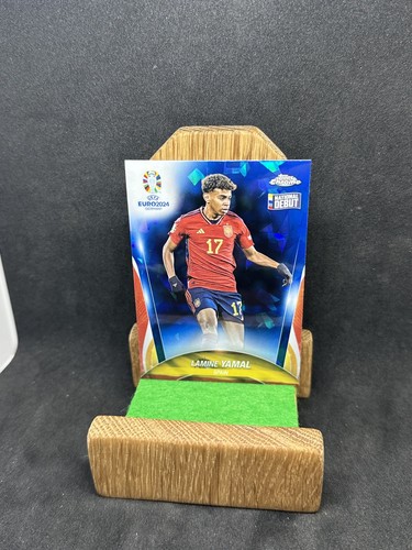 Lamine Yamal 2024 Topps Chrome UEFA Euro Zaffiro Blu