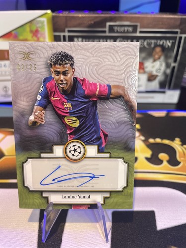 Lamine Yamal 2024 Topps Collezione Definitiva /25