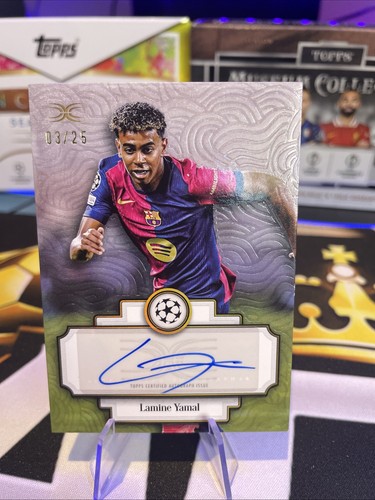 Lamine Yamal 2024 Topps Definitive Collection /25