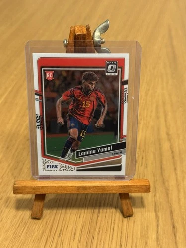 Lamine Yamal 2023 Panini Donruss Optic Prizm