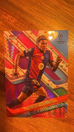 Lamine Yamal 2024 Topps Finest /125