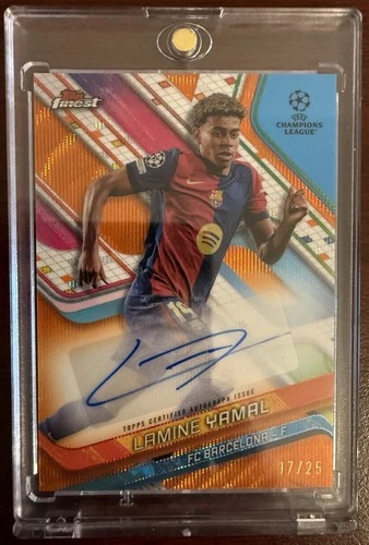 Lamine Yamal 2024 Topps Finest /25