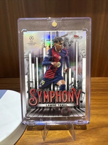 Lamine Yamal 2024 Topps Finest