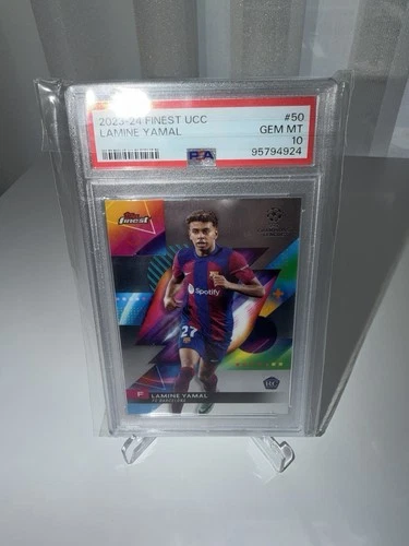Lamine Yamal 2023 Panini Finest