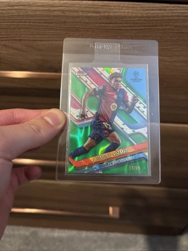 Lamine Yamal 2024 Topps Finest Green Refractor /99