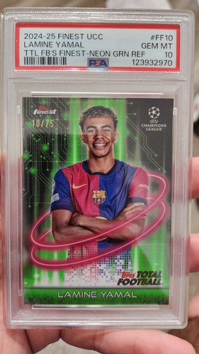 Lamine Yamal 2024 Panini Finest Neon Green /75