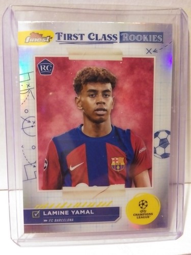 Lamine Yamal 2024 Topps Finest Refractor