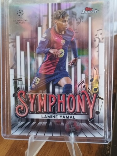 Lamine Yamal 2023 Topps Finest SY-19
