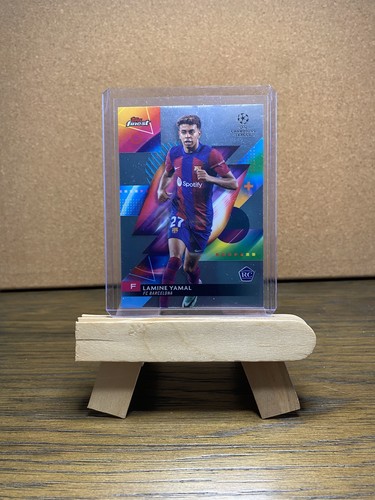 Lamineğ Yamal 2023 Topps Finest UEFA