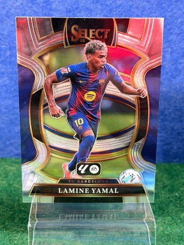 Lamine Yamal 2025 Panini Select