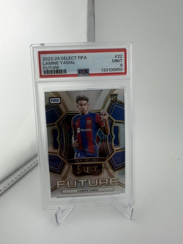 Lamine Yamal 2023 Panini Select