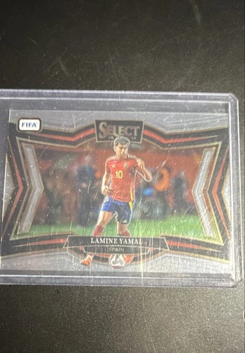 Lamine Yamal 2024 Panini Select FIFA