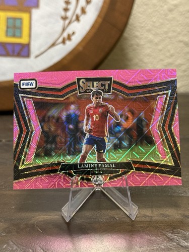 Lamine Yamal 2024 Panini Select FIFA Pink Mojo Prizm /299