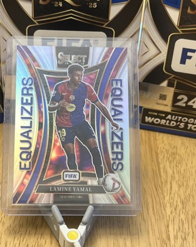 Lamine Yamal Panini Select Prizm #17