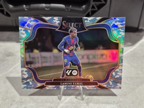 Lamine Yamal 2025 Panini Select Winter Camo /30