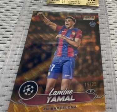 Lamine Yamal 2023 Topps Stadium Club Chrome /25