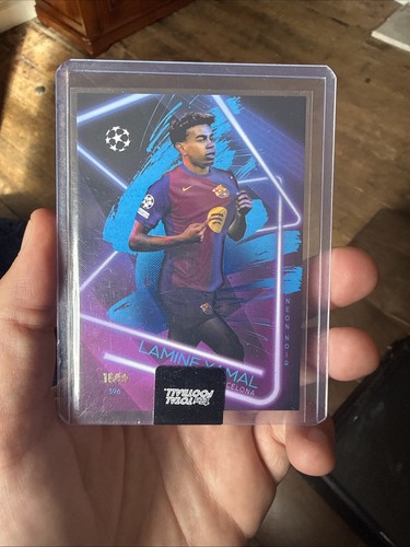 Lamine Yamal 2024 Topps Total Football Neon Noir /99