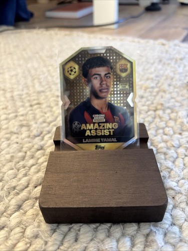 Lamine Yamal 2025 Topps UEFA Champions League Chrome