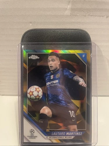 Lautaro Martinez 2021 Topps Chrome /30
