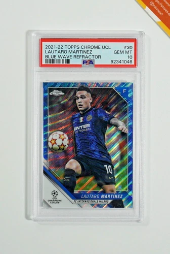 Lautaro Martinez 2021 Topps Chrome Blue Wave Refractor /75