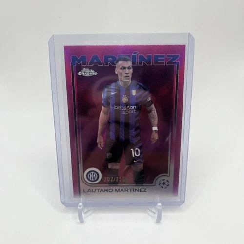 Lautaro Martinez 2024 Topps Chrome UEFA Pink Refractor /250
