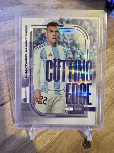 Lautaro Martinez 2025 Futera Fans Selection /08