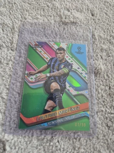 Lautaro Martinez 2024 Topps Finest Green Refractor /99