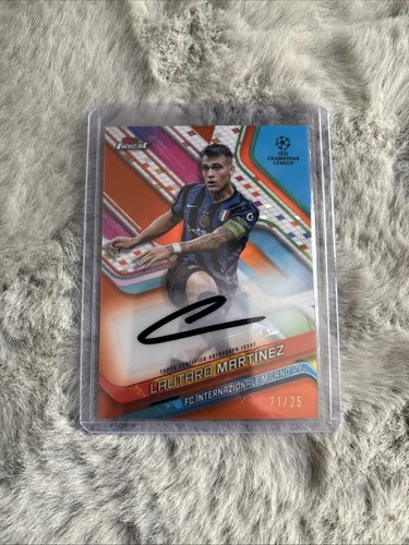 Lautaro Martinez 2024 Topps Finest Orange Refractor /25