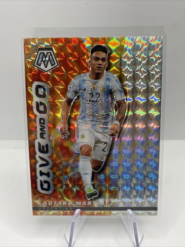 Lautaro Martinez 2021 Panini Mosaic Silver Prizm