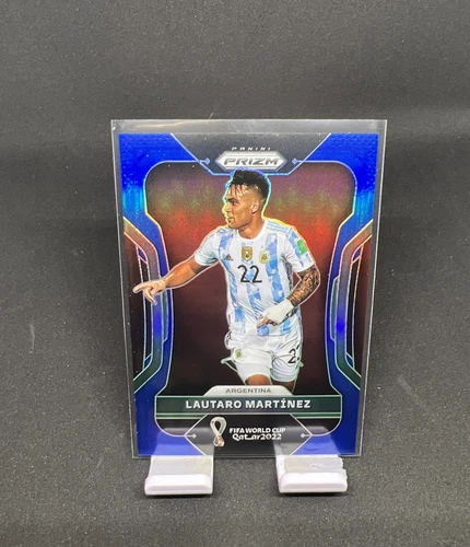 Lautaro Martinez 2022 Panini Prizm Blue /299