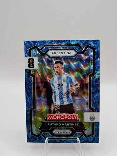 Lautaro Martinez 2026 Panini Prizm Blue Wave