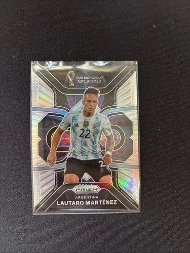 Lautaro Martinez 2022 Panini Prizm World Cup Silver Prizm