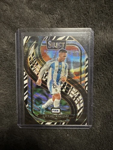 Lautaro Martinez 2024 Panini Select