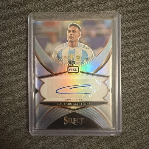 Lautaro Martinez 2024 Panini Select