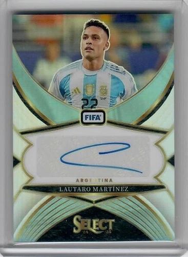 Lautaro Martinez 2024 Panini Seleziona FIFA