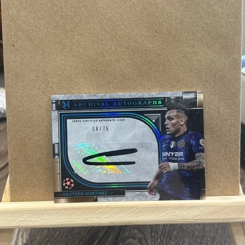 Lautaro Martínez 2021 Topps Museum /75