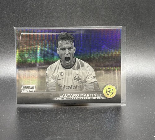 Lautaro Martínez 2022 Panini Stadium Club Chrome Black White Prism Refractor /350