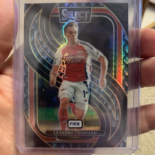 Leandro Trossard 2024 Panini FIFA Select Dragon Scale /28