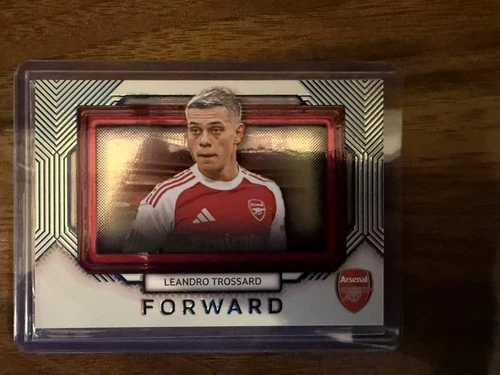 Leandro Trossard 2025 Panini Futera /12