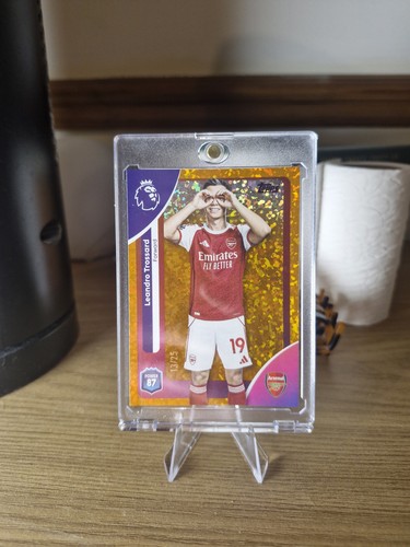 Leandro Trossard 2025 Topps Premier League Orange Sparkle /25