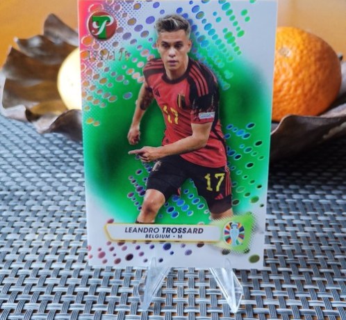 Leandro Trossard 2024 Topps Pristine /125