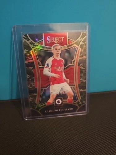 Leandro Trossard 2023 Panini Select Camo /175